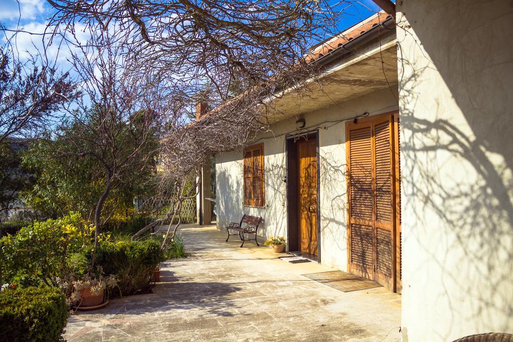 Le Monachette Bed & Breakfast Ascoli Piceno Exterior photo
